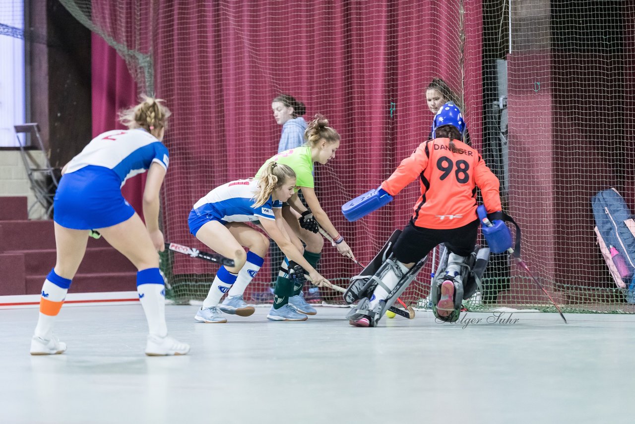 Bild 103 - B-Juniorinnen UHC